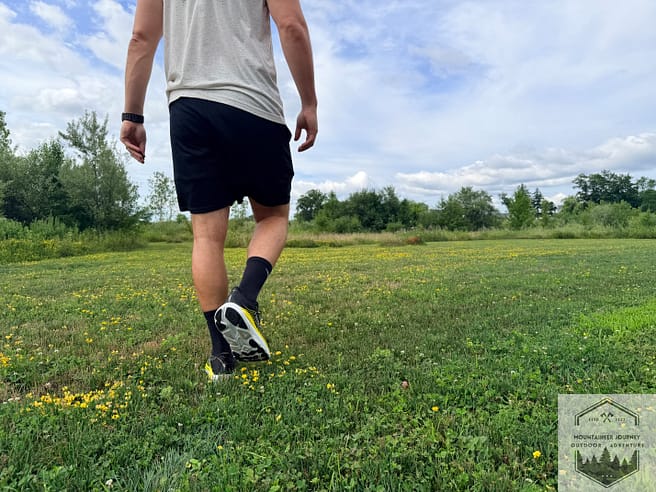 Walking on grass with the Clifton 11, it does not sink into soft terrain.