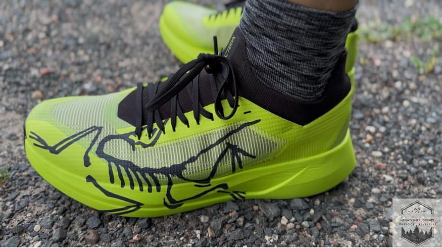 Sylan 2 upper fits like a glove, view of tight fit on lateral side of shoes
