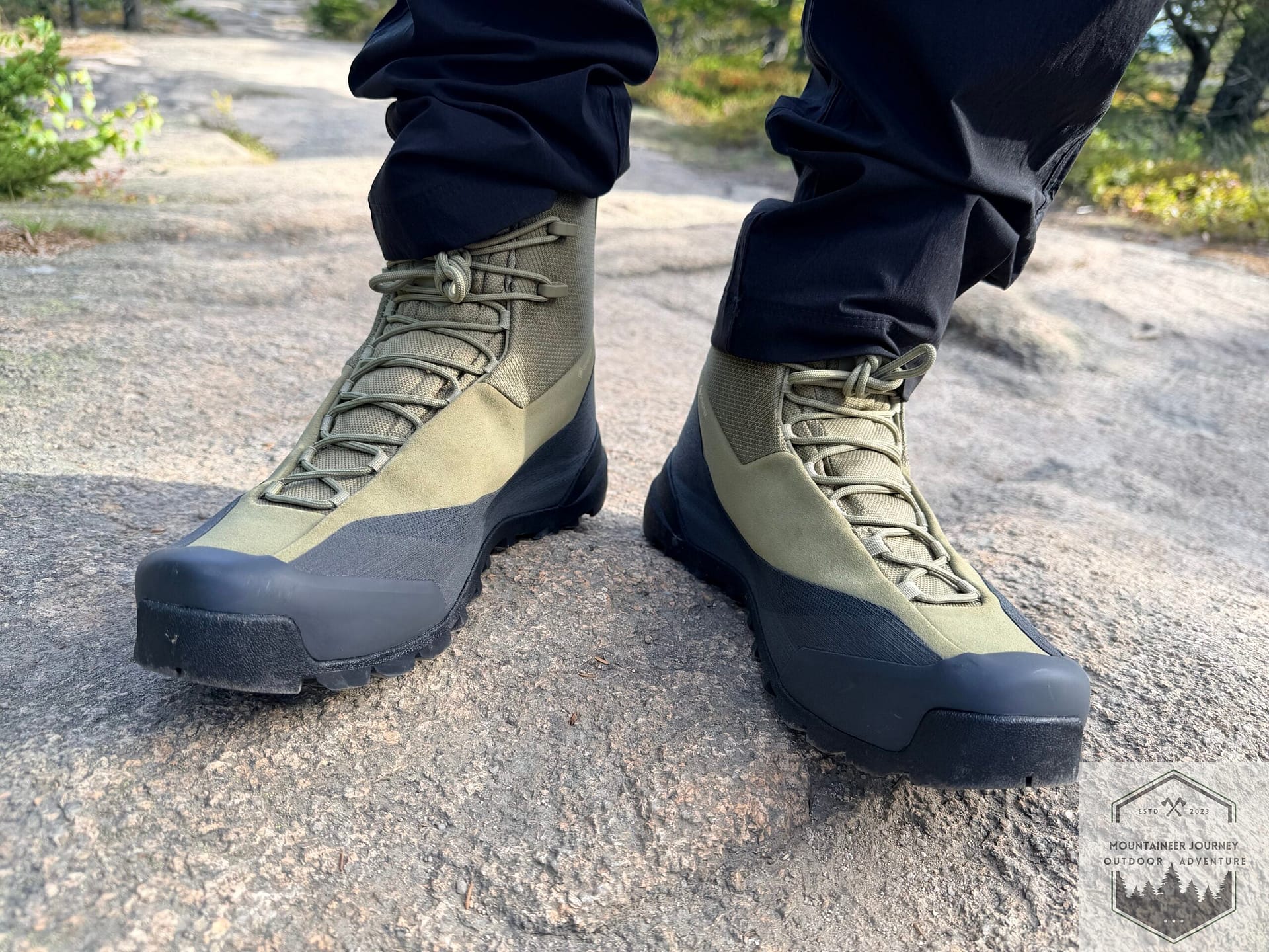 Arc'teryx Konseal Trek