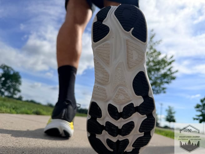 Clifton 11 outsole view. Grip pattern very versatile