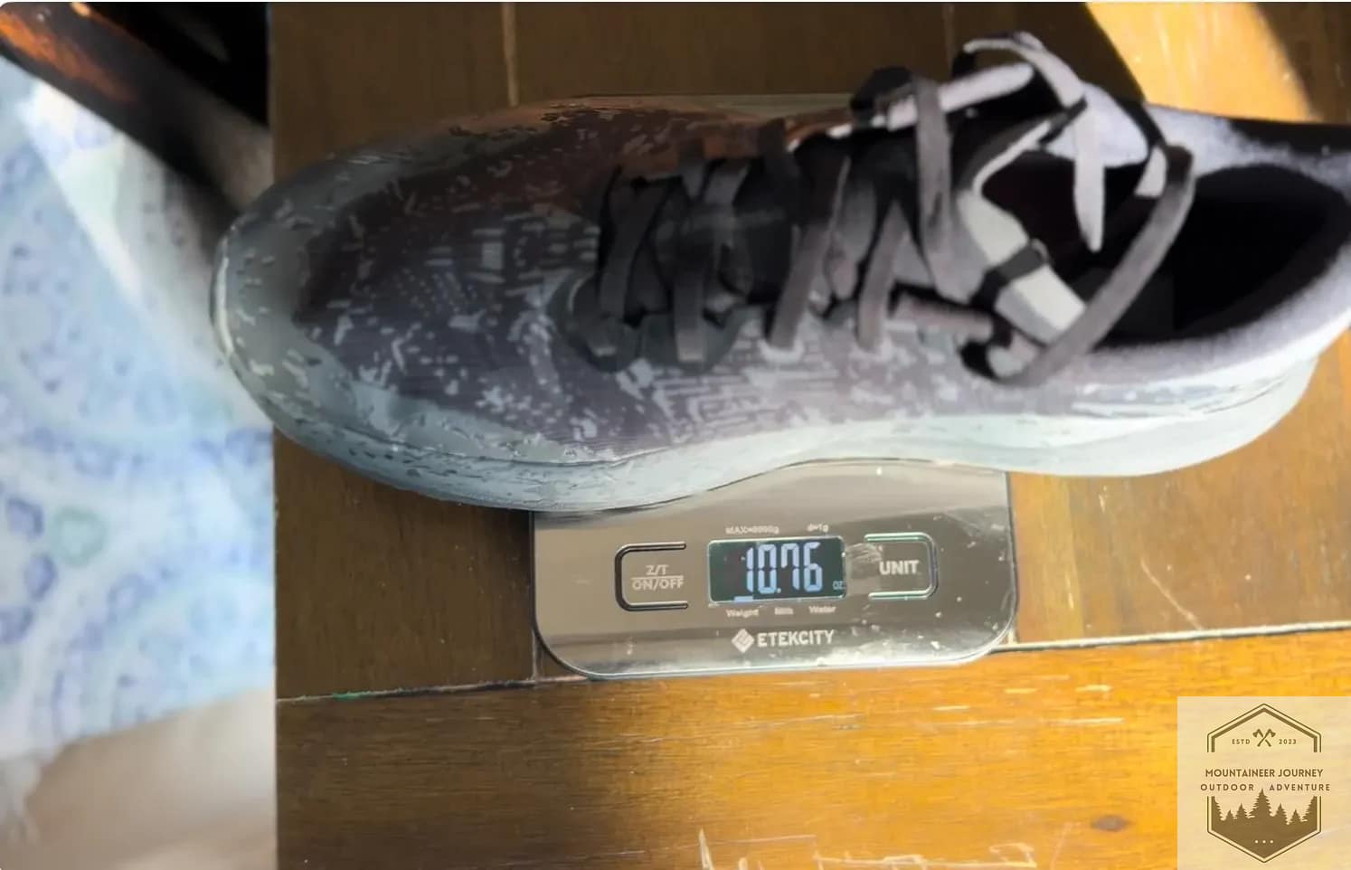 Speedgoat 6 at 10.7 ounces on our scale
