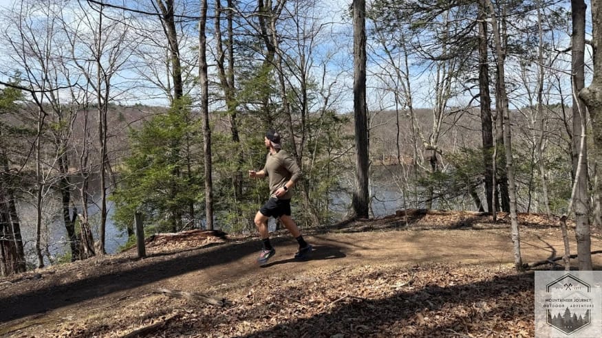Running on hillside with the challenger 7, testing the traction