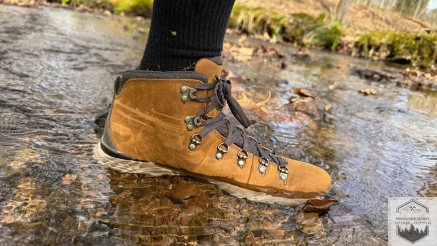 Highlighting the use of the danner dry membrane while the boot is submerged in water during our 10 minute submersion test