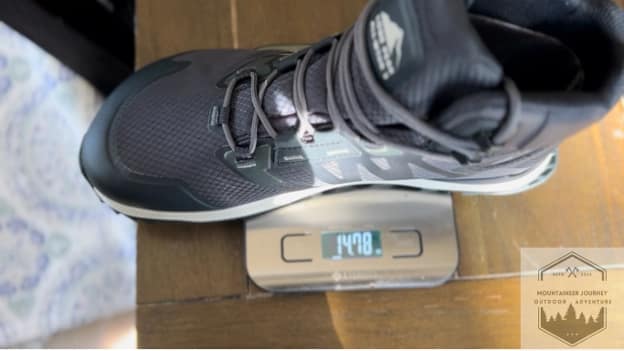 blog-img-1732722829525 The Altra Lone Peak 2 weighing in at 14 oz on my scale