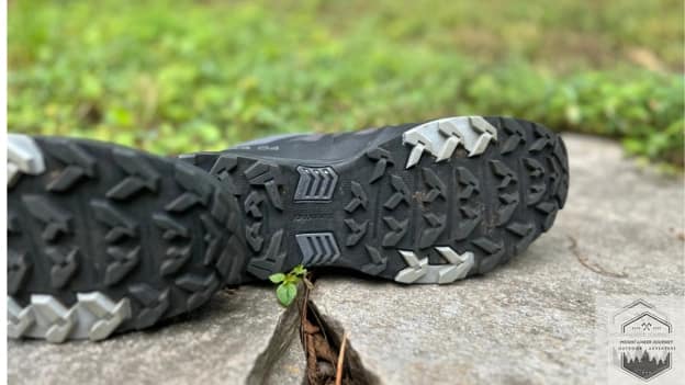 blog-img-1721685498399 view of the lug pattern on the contagrip outsole