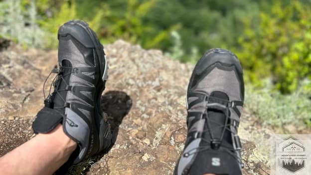 blog-img-1719252203949 Salomon x ultra 4 low at top of summit