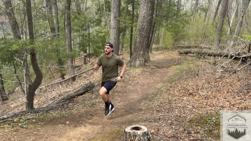 Running uphill in the Hoka Clifton 9, the shock absorption is excellent