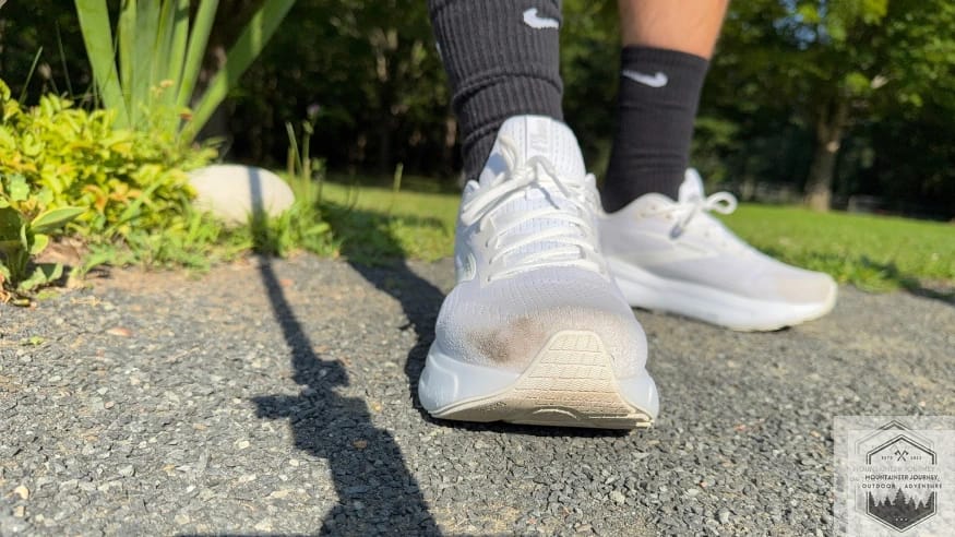 shoes on the gravel path showing lacing system