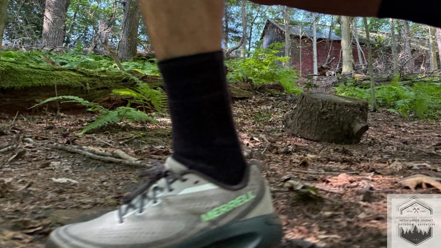Running on leaf covered trails