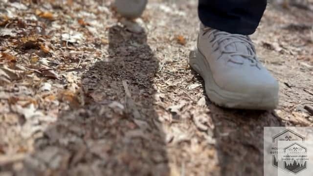 Front view of the toe bumper of the Hoka kaha 3.