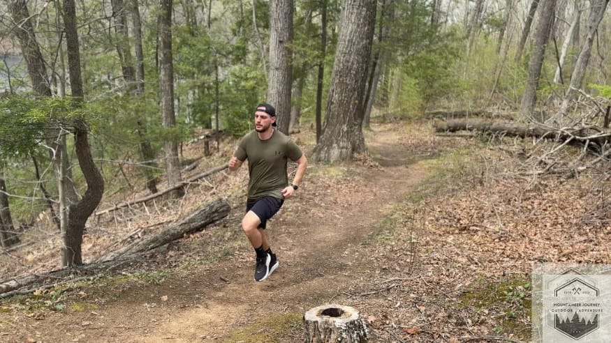 Running on a trail with the Clifton 10's