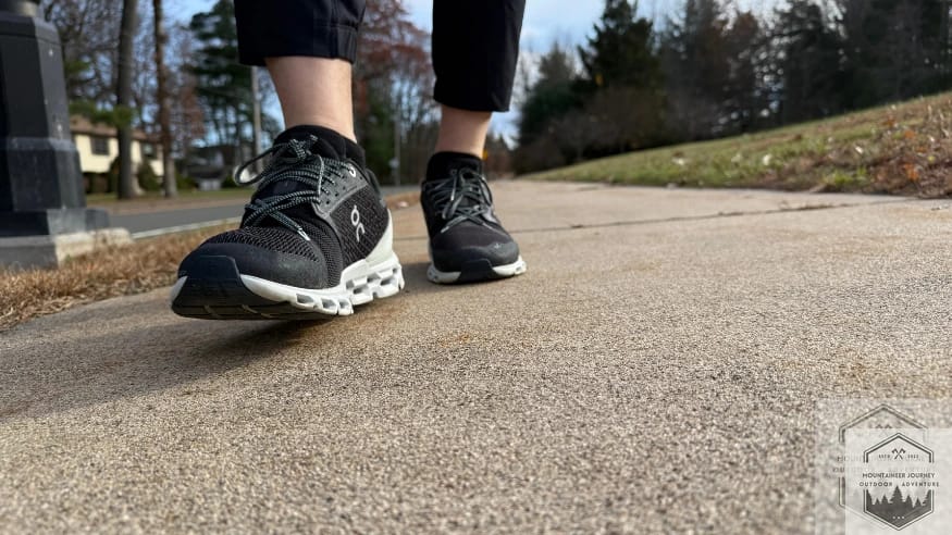Testing the On Cloud 6 on a hard concrete sidewalk to evaluate the impact protection and shock absorption of the Swiss-engineered CloudTec pods