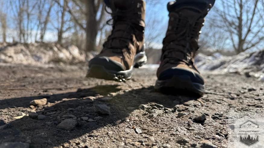 Salomon Quest 5 during testing on gravel trail