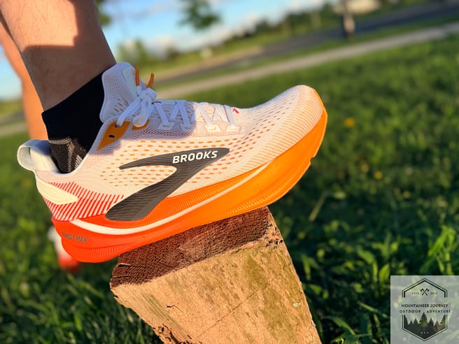New midsole with DNA V3 foam was very comfortable and plush during our testing.