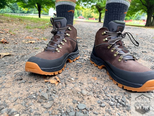 Full front view of TImberland Mt. Maddsen boots with rubber rand