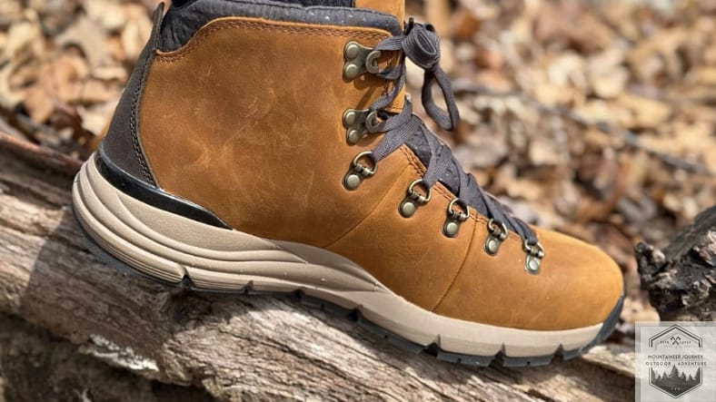 Danner Mountain 600