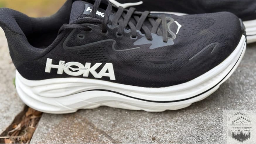 Close-up of Hoka Clifton 10 outsole curvature highlighting the Meta-Rocker for smooth walking transitions.