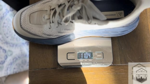 blog-img-1732739803795 weighing the speedgoat 5 on my scale at 11 ounces