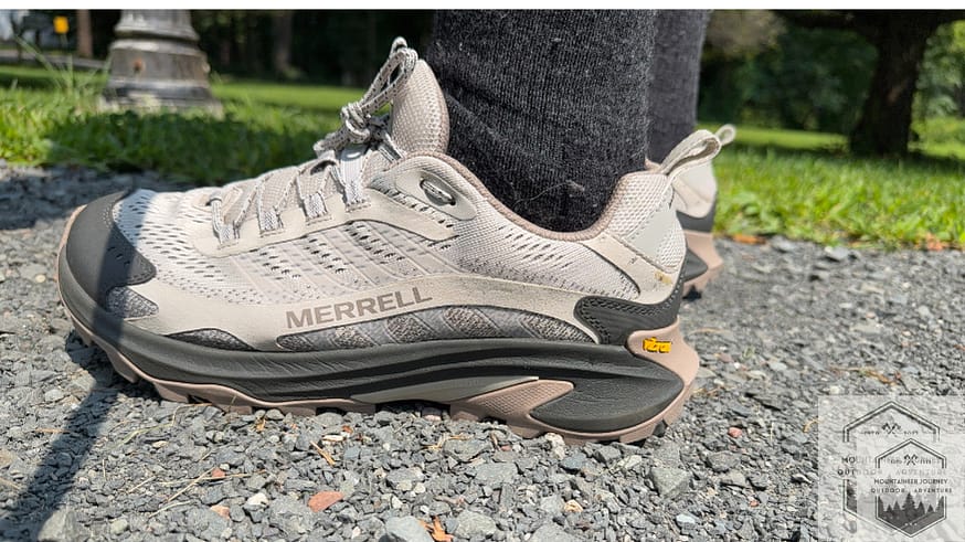 side view of the shoes on gravel trail, tongue wear after 50 miles