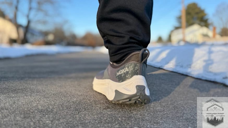 heel view of the shoe on concrete