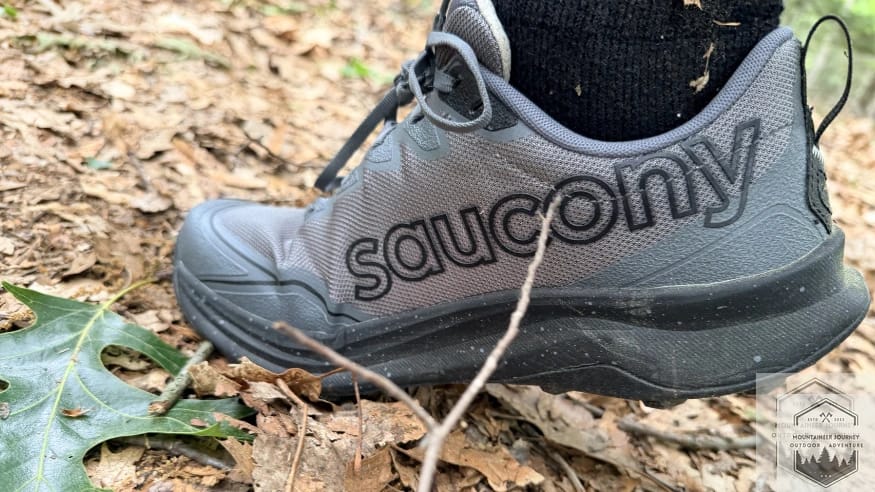 View of Peregrine 16 forefoot strike during trail test