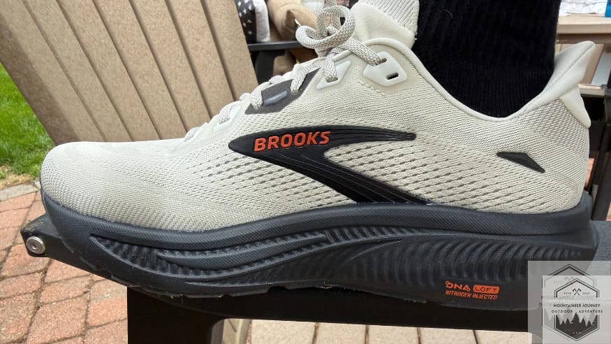 Brooks Ghost 18