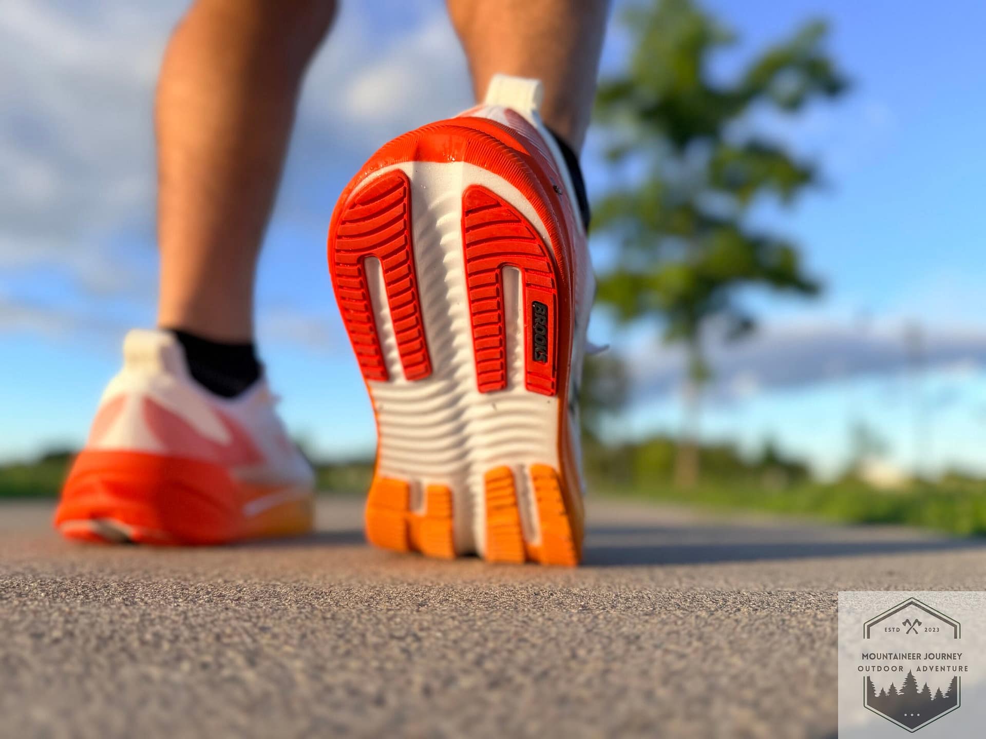 Brooks Ghost Max 4
